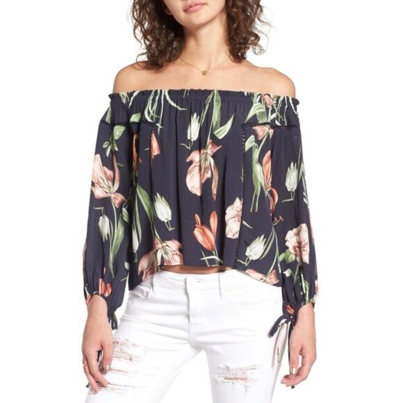 ASTR The Label Chavelle Floral Off Shoulder Top MEDIUM Viscose Black‎ ACT12455 - Picture 1 of 13